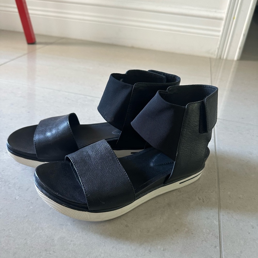 Eileen Fisher sandals - like new
